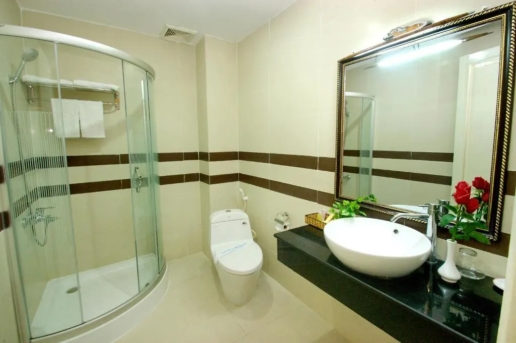 Luxury Nha Trang Hotel 3*,  Вьетнам