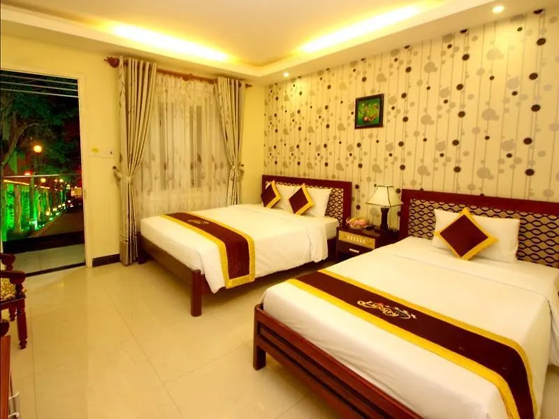 Luxury Nha Trang Hotel
