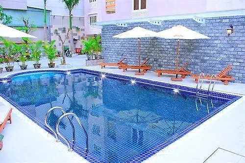Luxury Nha Trang Hotel
